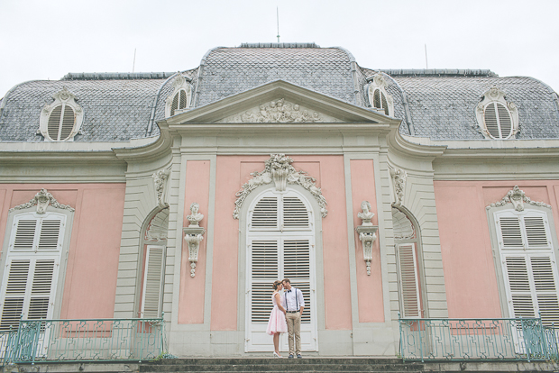 Verlobungsshooting am Schloss Benrath von Lene Photography