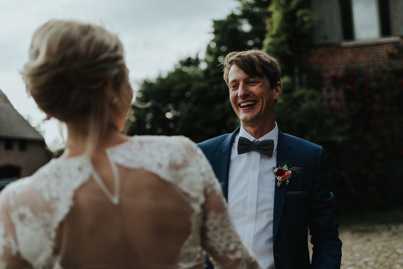 Moderne Boho-Hochzeit auf Gut Mönkhof - Pic by planliebe